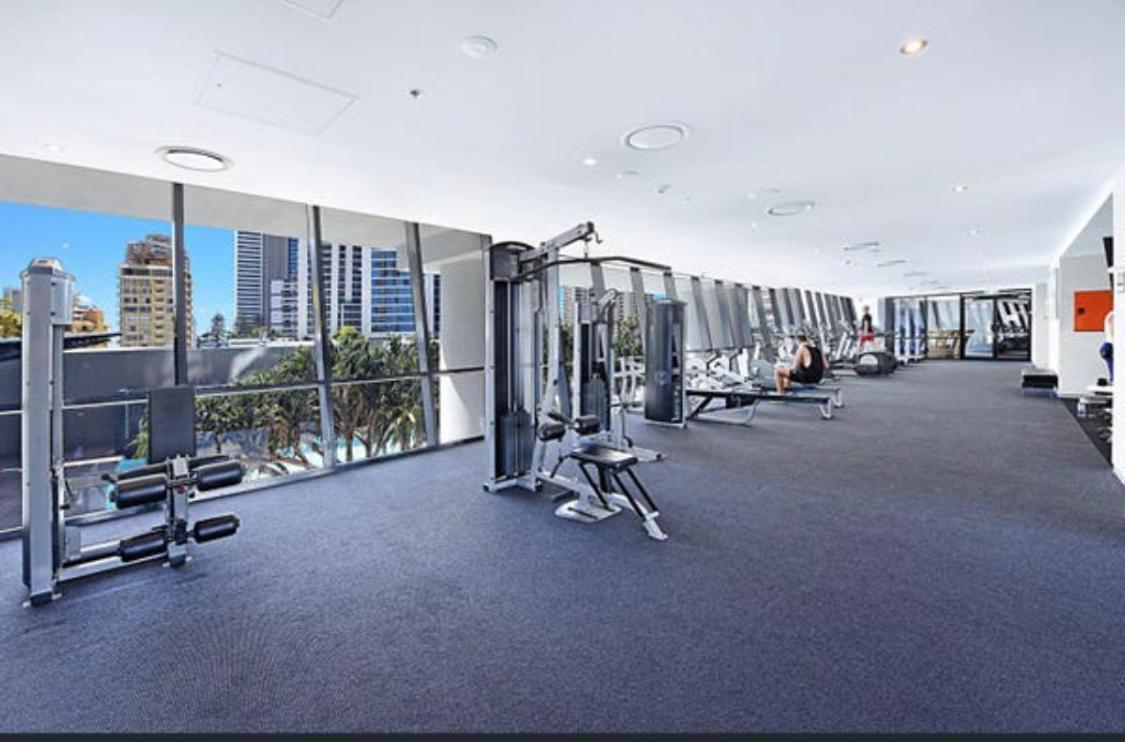 גולד קוסט Circle On Cavill Sub Penthouse W/ 4 Bedrooms מראה חיצוני תמונה