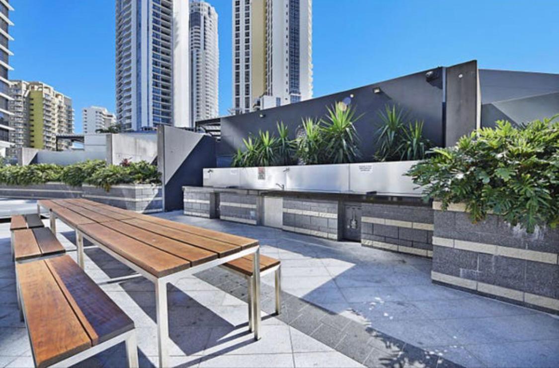 גולד קוסט Circle On Cavill Sub Penthouse W/ 4 Bedrooms מראה חיצוני תמונה